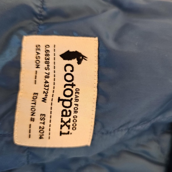 Cotopaxi men’s jacket - Picture 2 of 4